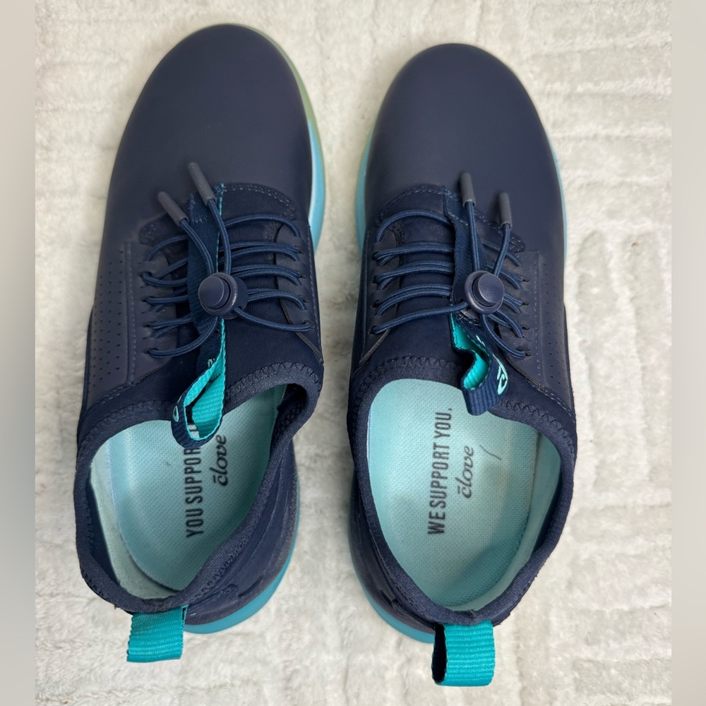 Clove Classic Sneaker in Navy - Nurse - Doctor - Medical - Healthcare - Picture 7 of 9